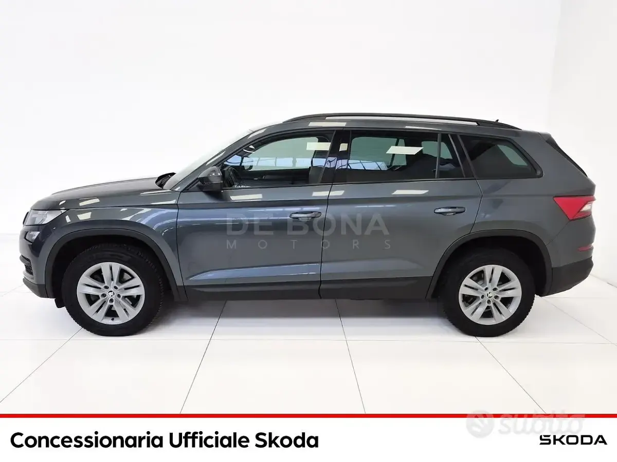 Begagnad Skoda Kodiaq Executive 150 HK (110 kW) 2021 Grå SUV