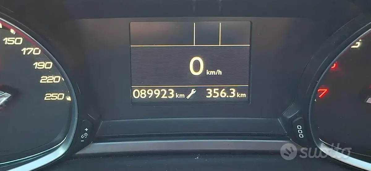 Usata Peugeot 308 Allure 131 CV (96 kW) 2019 Grigio Berlina