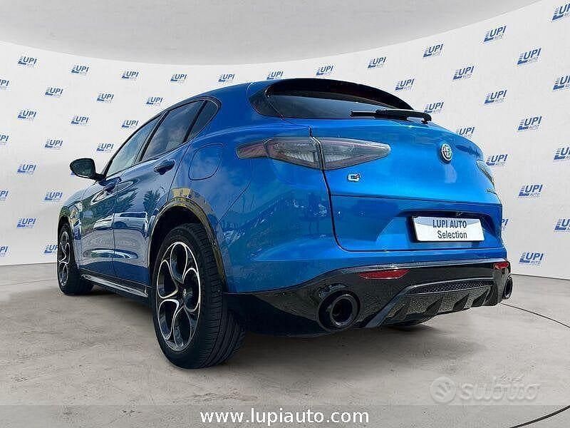 Usata Alfa Romeo Stelvio Veloce 210 CV (154 kW) 2025 Blu SUV