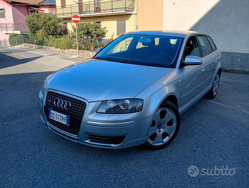 Grigio Usata 2007 Audi A3 Tre volumi | 3500 € (Ottimo prezzo) - Immagine 1/4