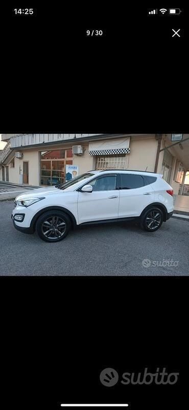 Bianco Usata 2013 Hyundai Santa Fe SUV | 12.000 € (Buon prezzo) - Immagine 1/4