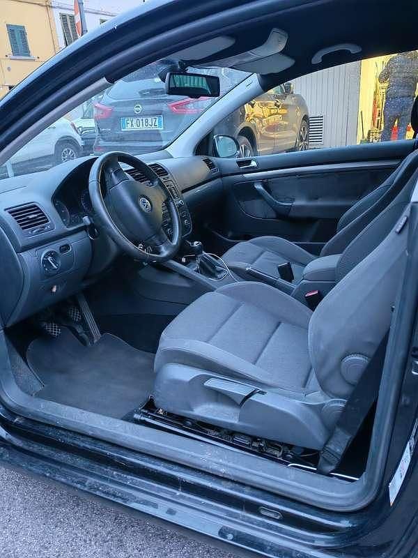 Usata VW Golf Sportline 140 CV (102 kW) 2006 Berlina