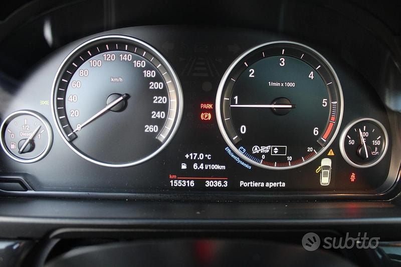 Usata BMW 520 190 CV (139 kW) 2015 Nero Station wagon