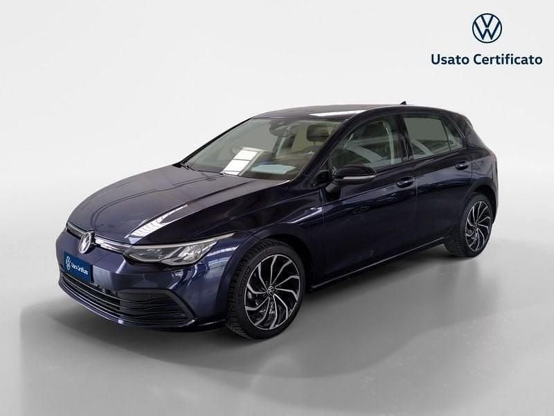 Usata VW Golf VIII Life 116 CV (85 kW) 2021 Utilitaria
