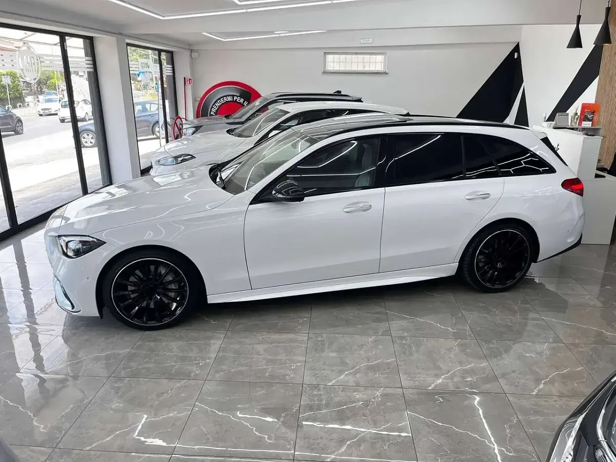 Usata Mercedes C300 Premium 265 CV (194 kW) 2022 Bianco Station wagon