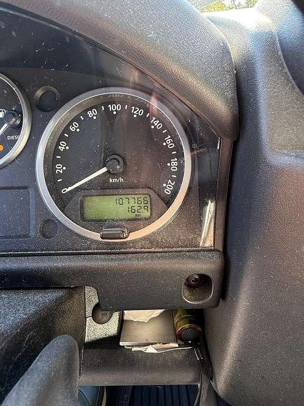 Usata Land Rover Defender 122 CV (89 kW) 2007 Bianco SUV