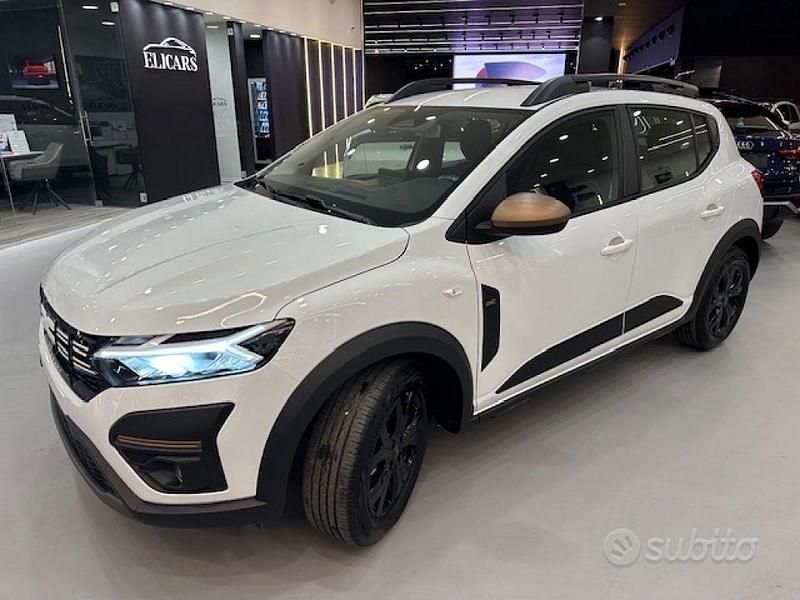Nuova Dacia Sandero Extreme 101 CV (74 kW) 2025 Bianco pastello Berlina