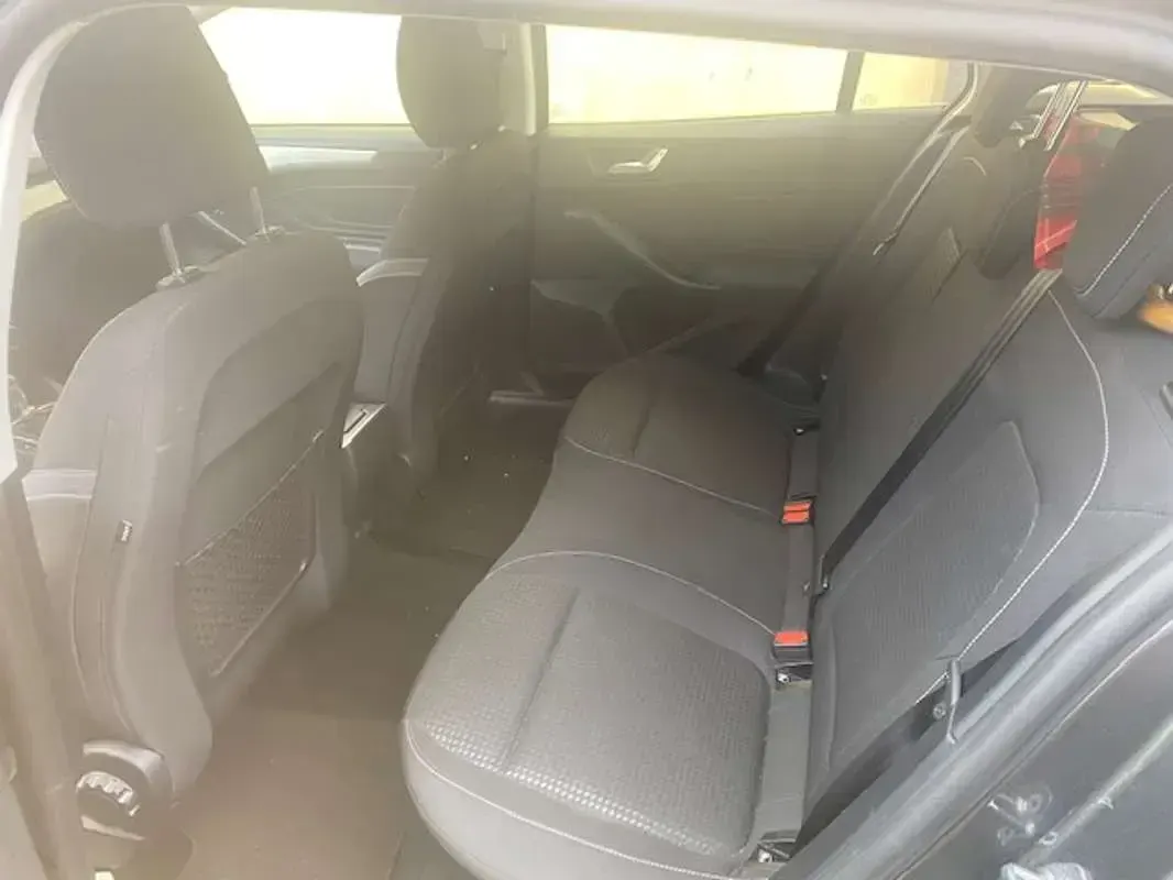 Usata Ford Focus Business Edition 120 CV (88 kW) 2021 Grigio Station wagon