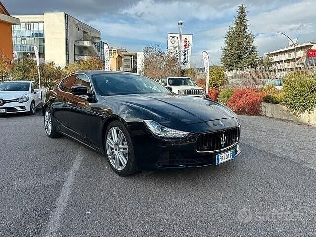 Usata Maserati Ghibli 275 CV (202 kW) 2015 Nero Berlina