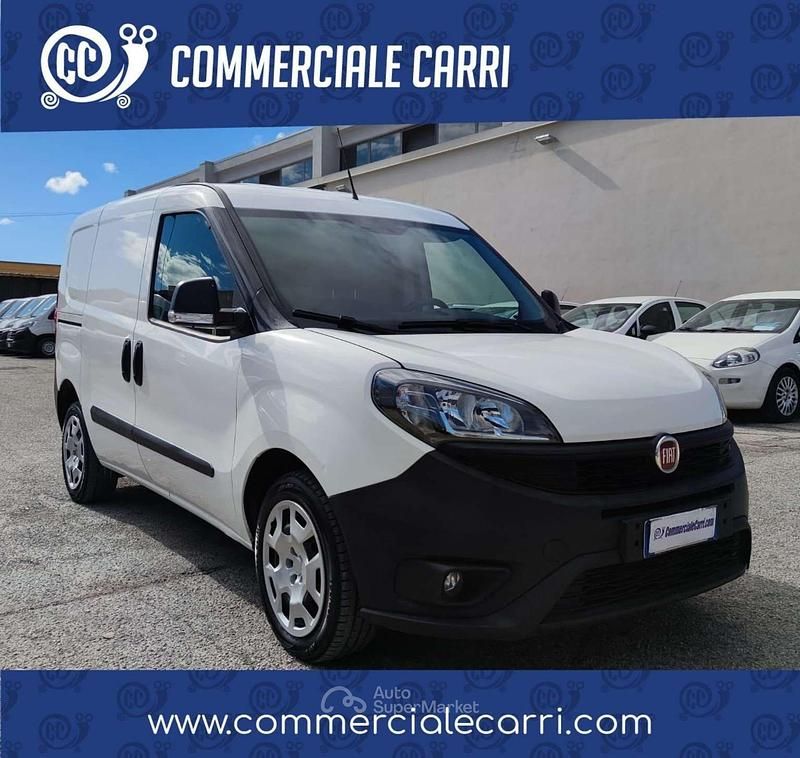 Bianco Usata 2020 Fiat Doblò Monovolume | 7390 € (Super prezzo) - Immagine 1/4