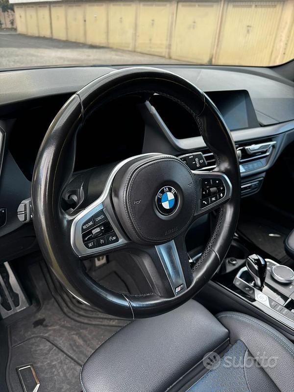 Usata BMW 116 M Sport 116 CV (85 kW) 2021 Nero Utilitaria