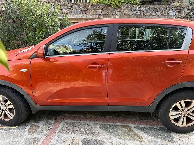 Usata Kia Sportage 116 CV (85 kW) 2011 Arancione SUV