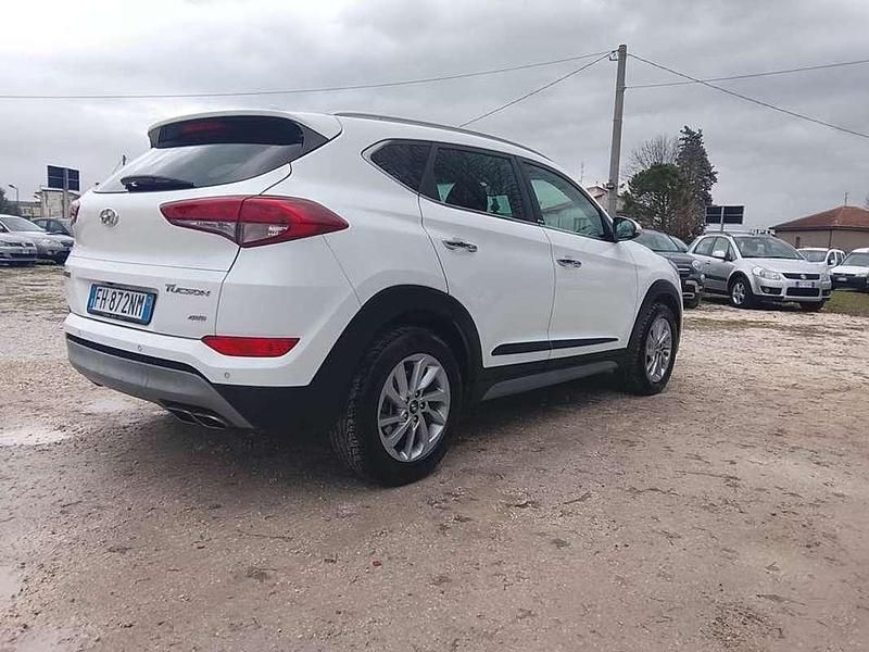 Usata Hyundai Tucson Xpossible 177 CV (130 kW) 2017 Argento SUV
