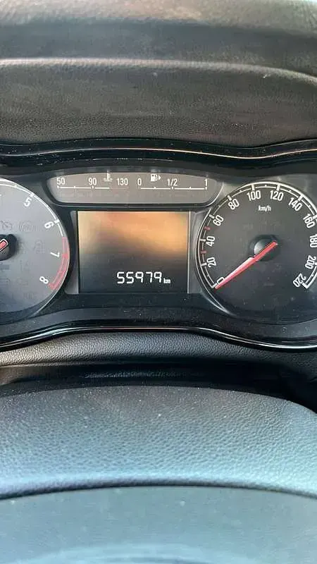 Usata Opel Karl 75 CV (55 kW) 2015 Argento Utilitaria