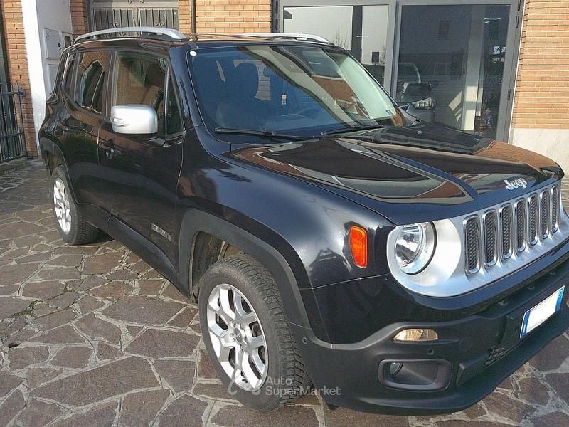 Usata Jeep Renegade Limited 140 CV (102 kW) 2016 Nero SUV