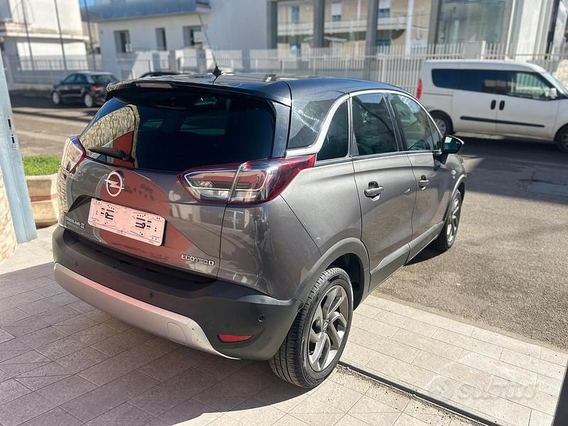 Usata Opel Crossland X Design Edition 102 CV (75 kW) 2019 Marrone SUV