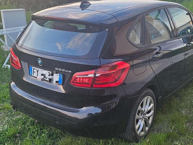 Usata BMW 225 Active Tourer Advantage 136 CV (100 kW) 2019 Nero Monovolume