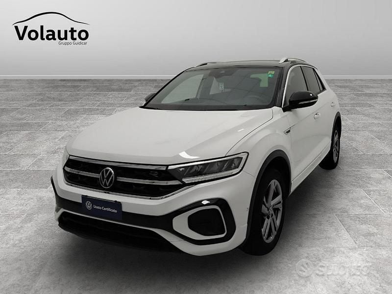 Bianco Usata 2022 VW T-Roc R-line SUV | 18.000 € (Buon prezzo) - Immagine 1/4