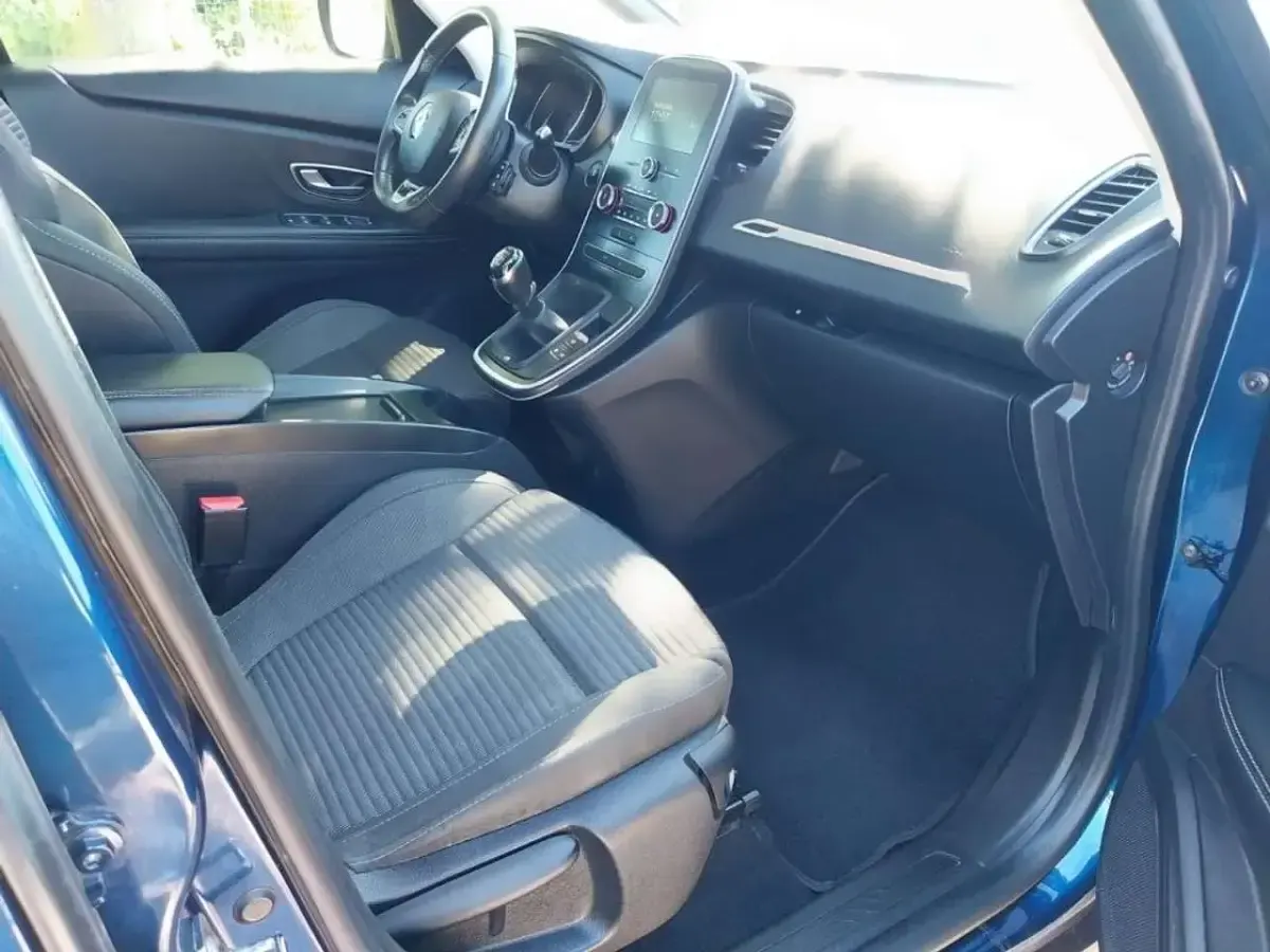 Usata Renault Grand Scénic IV 110 CV (80 kW) 2018 Blu Monovolume