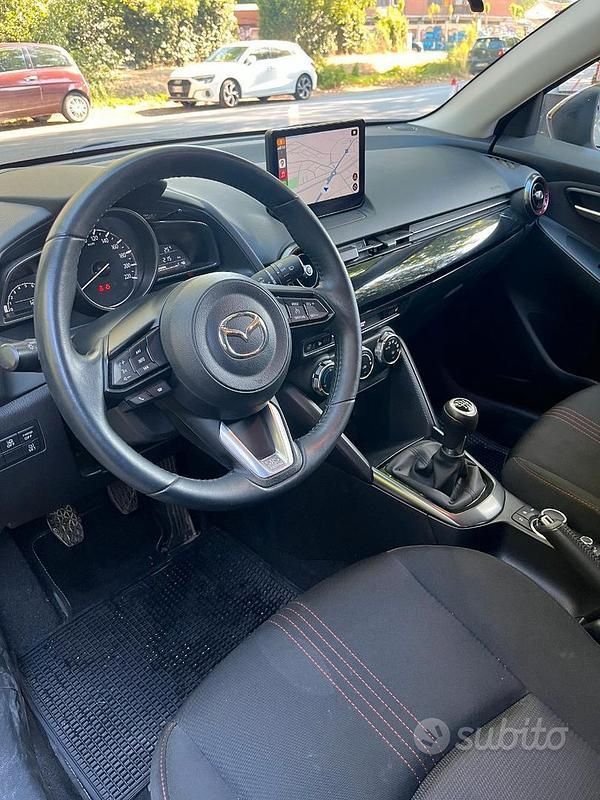Usata Mazda 2 90 CV (66 kW) 2024 Grigio Berlina