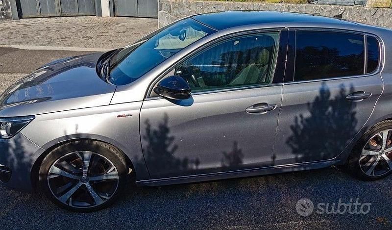 Usata Peugeot 308 GT-line 120 CV (88 kW) 2017 Grigio Berlina