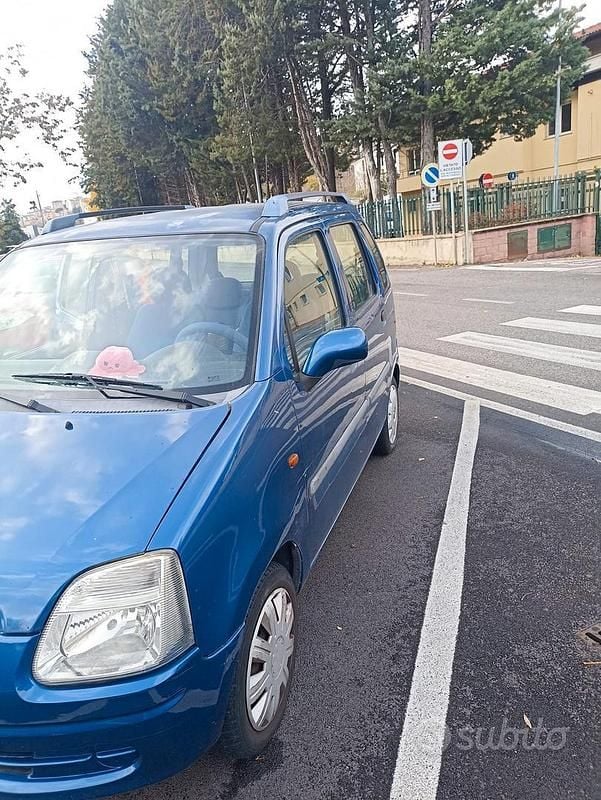 Usata Opel Agila 75 CV (55 kW) 2004 Monovolume