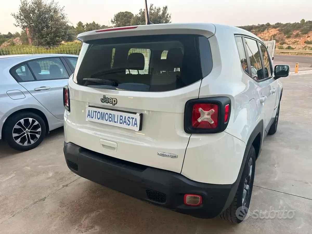 Usata Jeep Renegade Longitude 120 CV (88 kW) 2021 Bianco SUV
