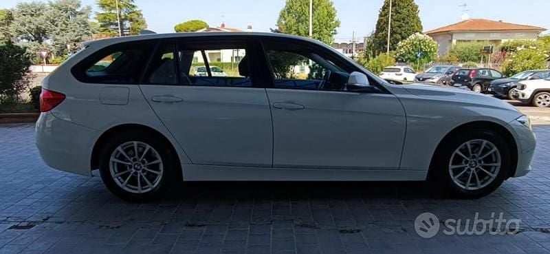 Usata BMW 318 2017 Station wagon