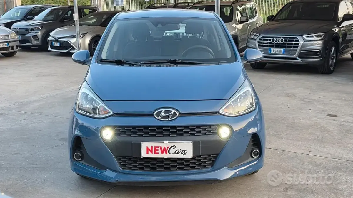 Usata Hyundai i10 Classic 67 CV (49 kW) 2018 Blu Utilitaria