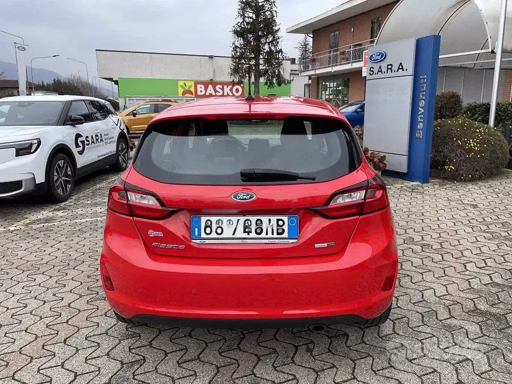 Usata Ford Fiesta Titanium 125 CV (91 kW) 2022 Rosso Utilitaria