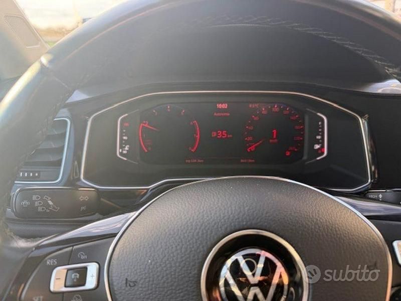 Usata VW Polo R-line 110 CV (80 kW) 2021 Nero Berlina