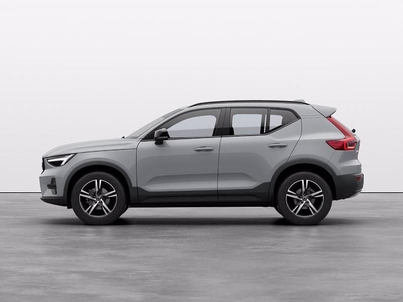 Nuova Volvo XC40 Plus 163 CV (119 kW) 2026 SUV