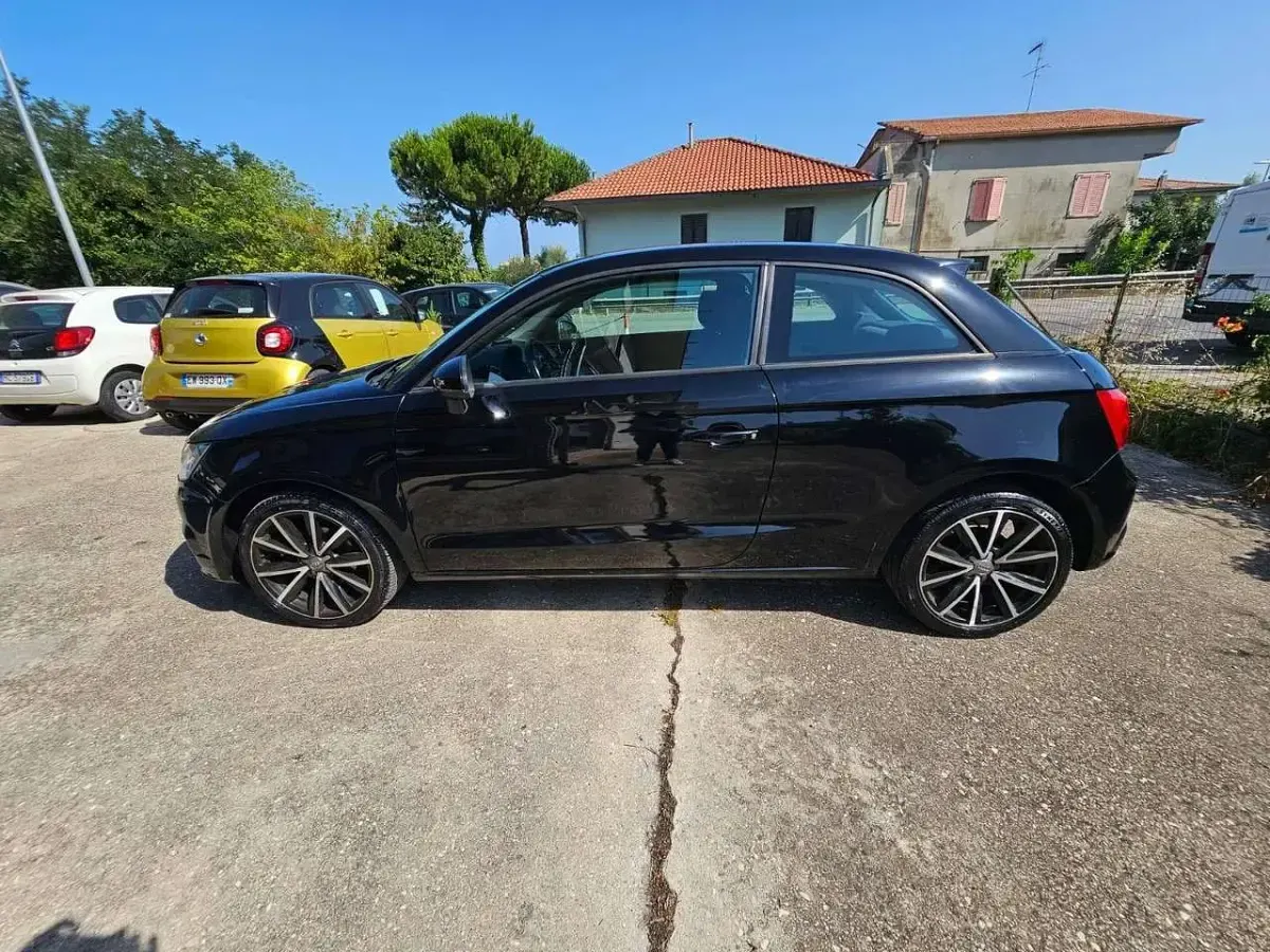 Usata Audi A1 Ambiente 82 CV (60 kW) 2016 Nero Utilitaria