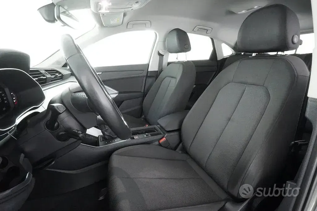Usata Audi Q3 150 CV (110 kW) 2022 Grigio cronos SUV