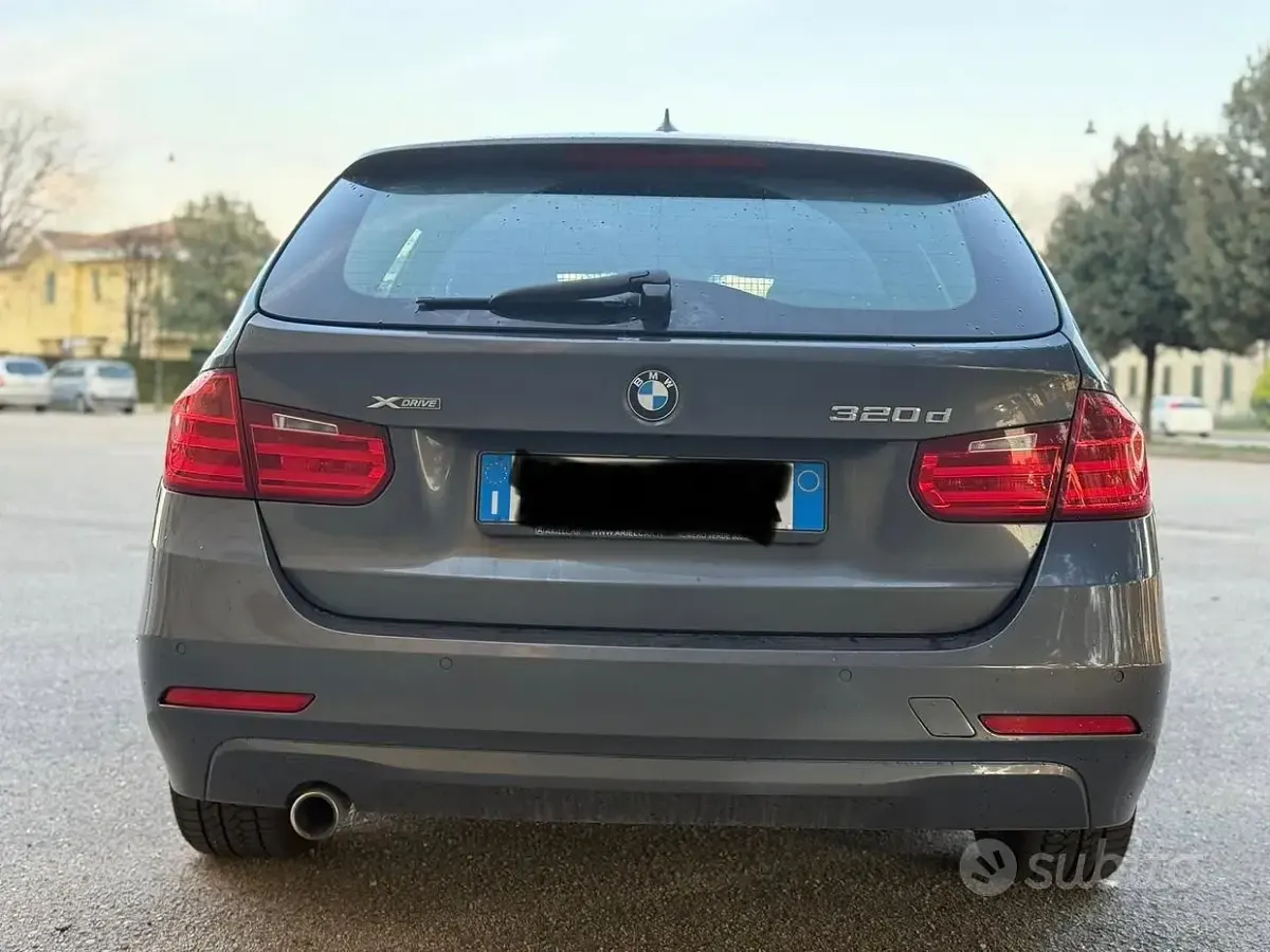 Usata BMW 320 184 CV (135 kW) 2015 Grigio Station wagon