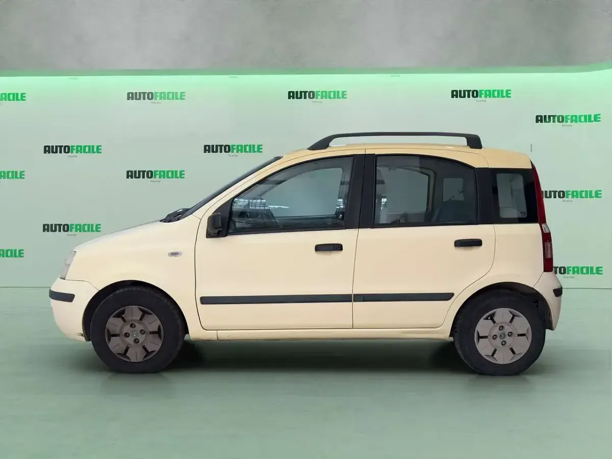 Usata Fiat Panda 54 CV (39 kW) 2004 Giallo Utilitaria