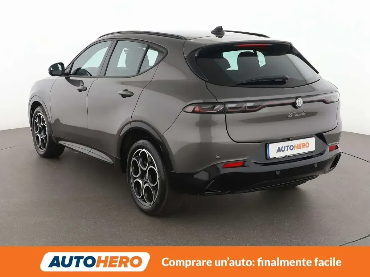 Usata Alfa Romeo Tonale Sprint 131 CV (96 kW) 2024 Grigio SUV