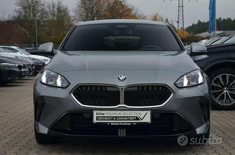 Usata BMW 120 M Sport 150 CV (110 kW) 2025 Grigio Utilitaria