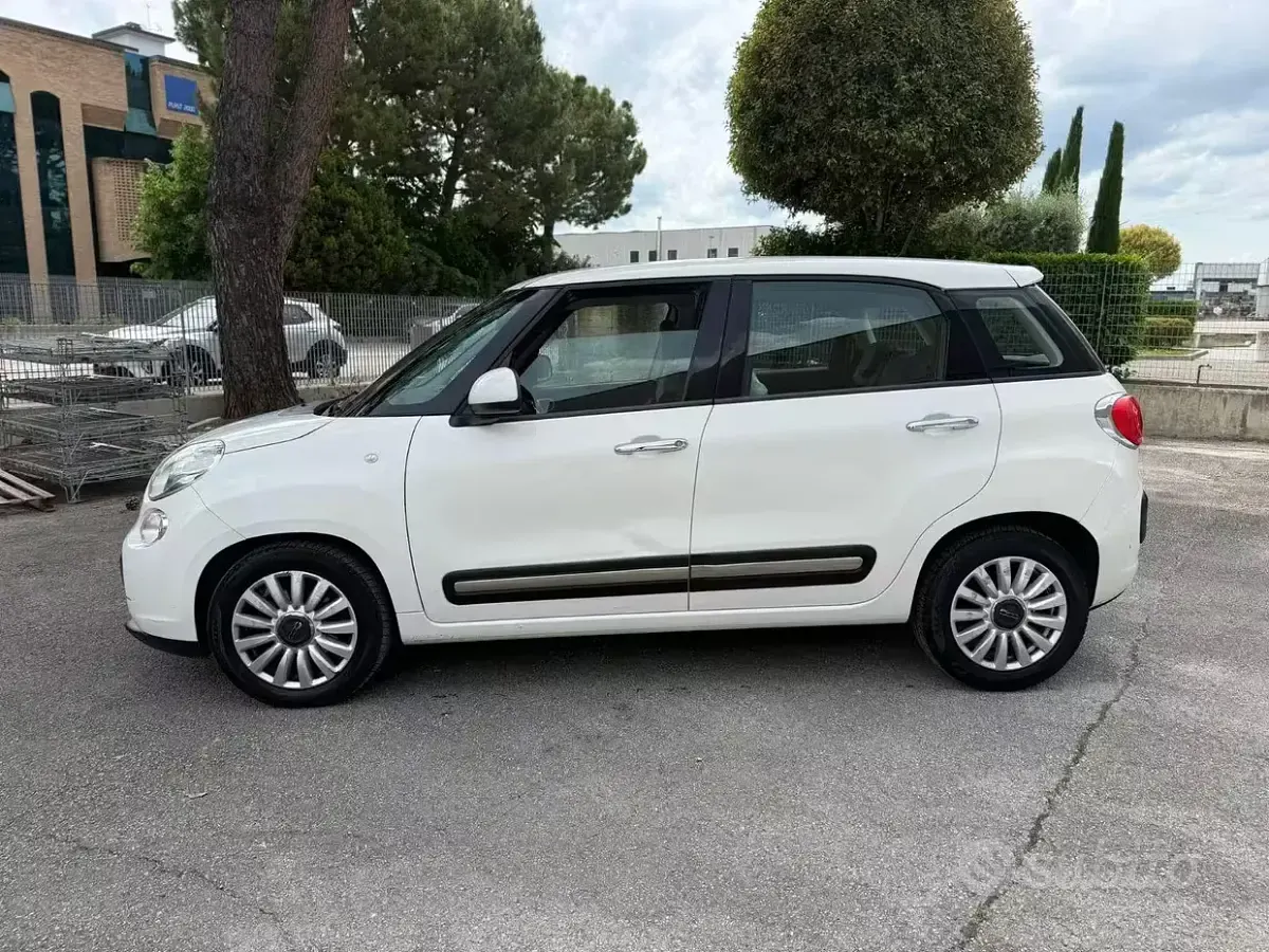 Usata Fiat 500L 85 CV (62 kW) 2015 Bianco Monovolume