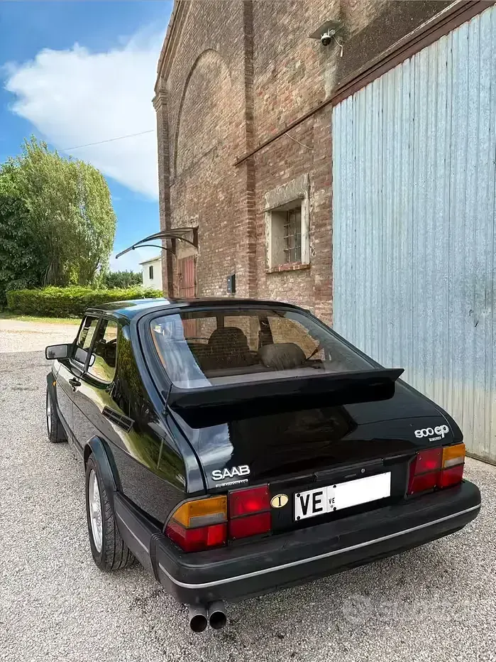 Usata Saab 900 174 CV (127 kW) 1991 Nero Coupé