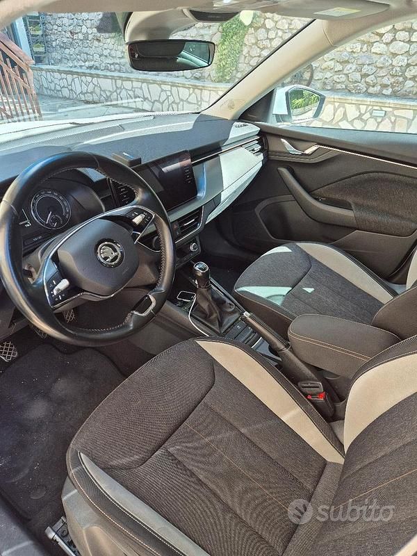 Usata Skoda Kamiq 90 CV (66 kW) 2021 Bianco SUV