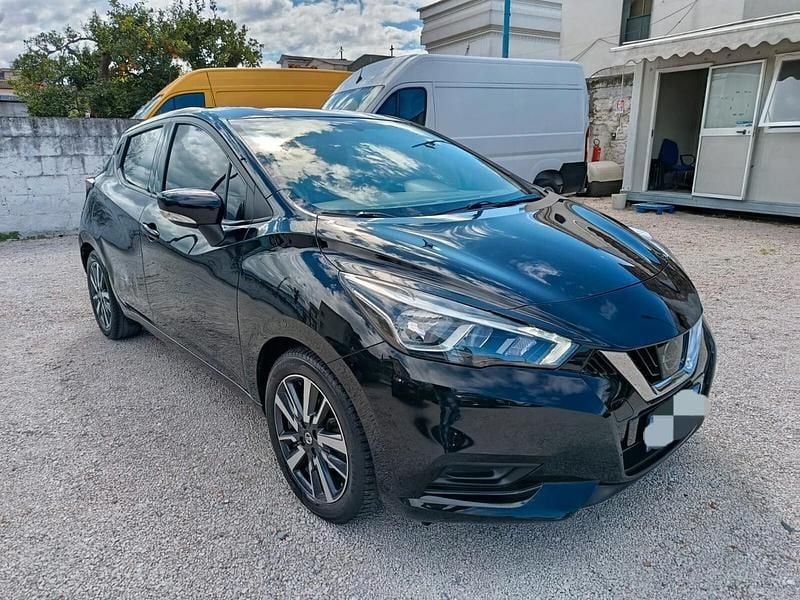 Usata Nissan Micra 72 CV (52 kW) 2018 Nero Utilitaria
