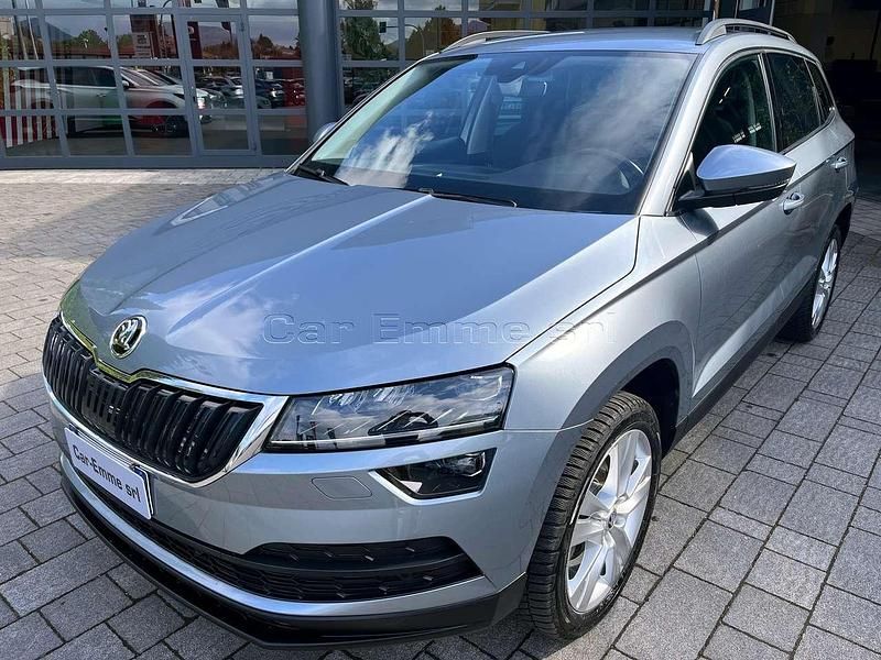 Usata Skoda Karoq Executive 116 CV (85 kW) 2020 Grigio SUV