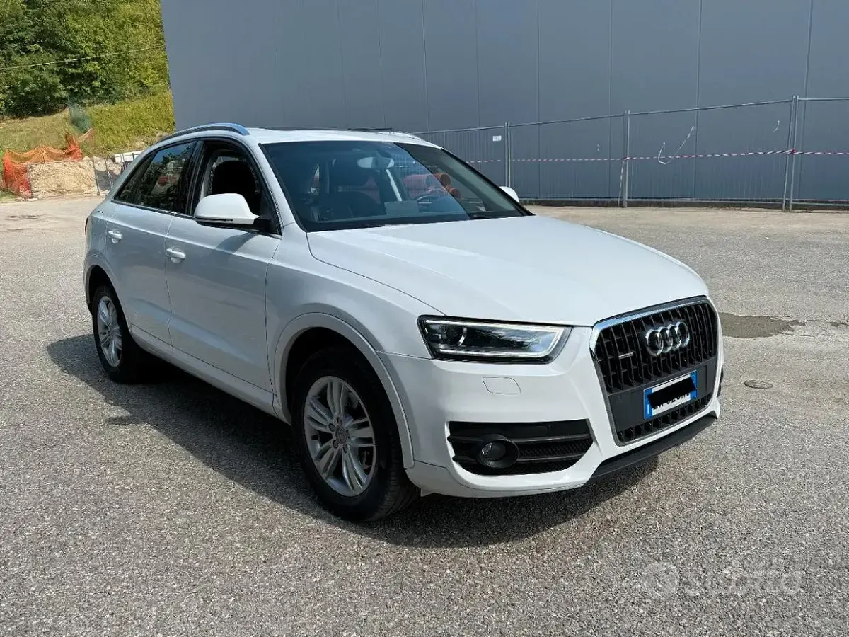 Usata Audi Q3 Advanced 140 CV (102 kW) 2015 Bianco SUV