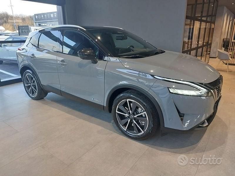 Usata Nissan Qashqai Tekna 190 CV (139 kW) 2024 Grigio scuro SUV