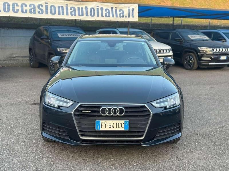 Usata Audi A4 Business 190 CV (139 kW) 2019 Grigio Station wagon