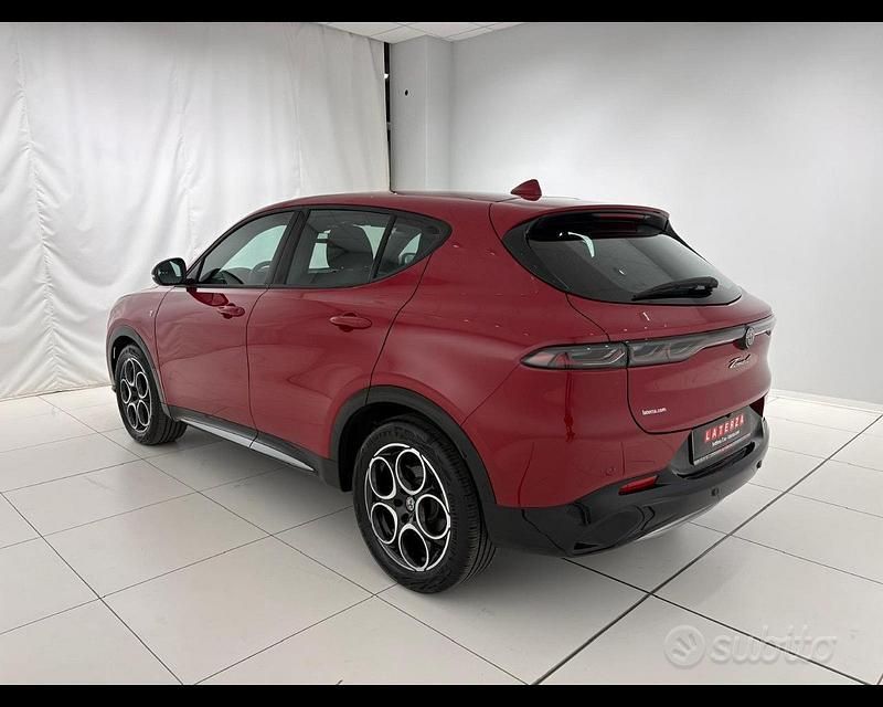 Usata Alfa Romeo Tonale Ti 131 CV (96 kW) 2023 Rosso SUV