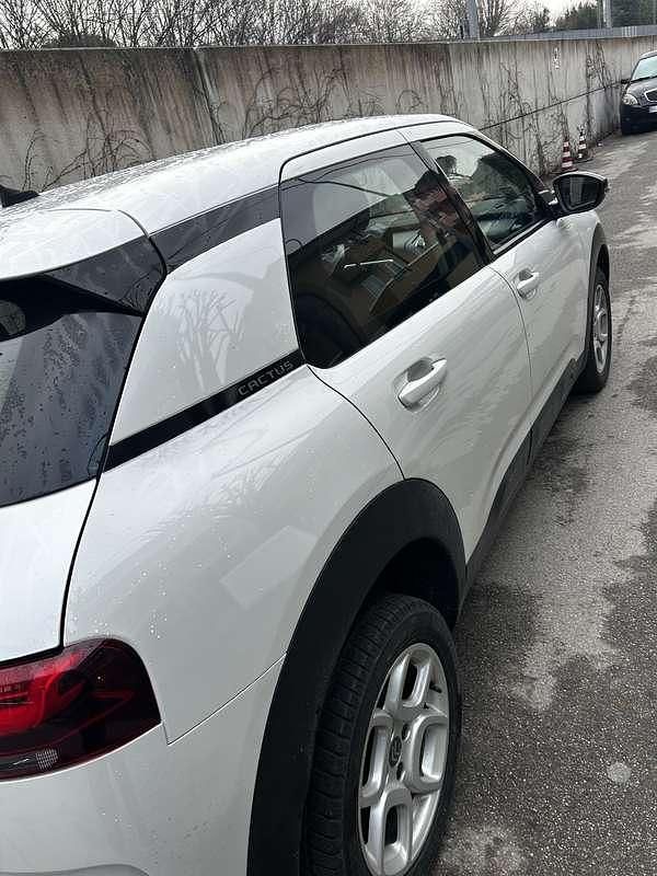 Usata Citroën C4 Feel 102 CV (75 kW) 2018 Bianco SUV