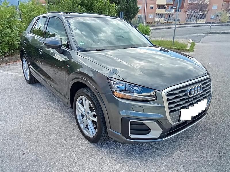 Usata Audi Q2 S-Line 150 CV (110 kW) 2018 Grigio SUV