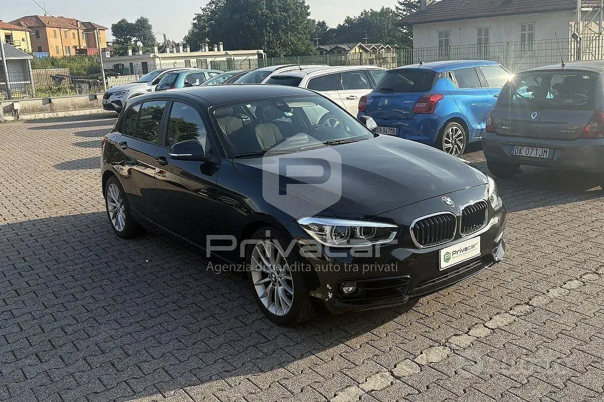 Usata BMW 118 Sport Line 150 CV (110 kW) 2018 Nero Utilitaria